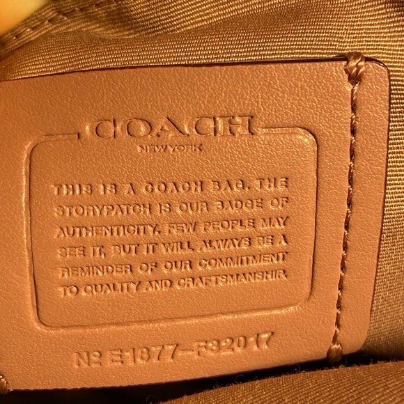 Dusk Pink Coach Leather Bag - Picture 6 of 6